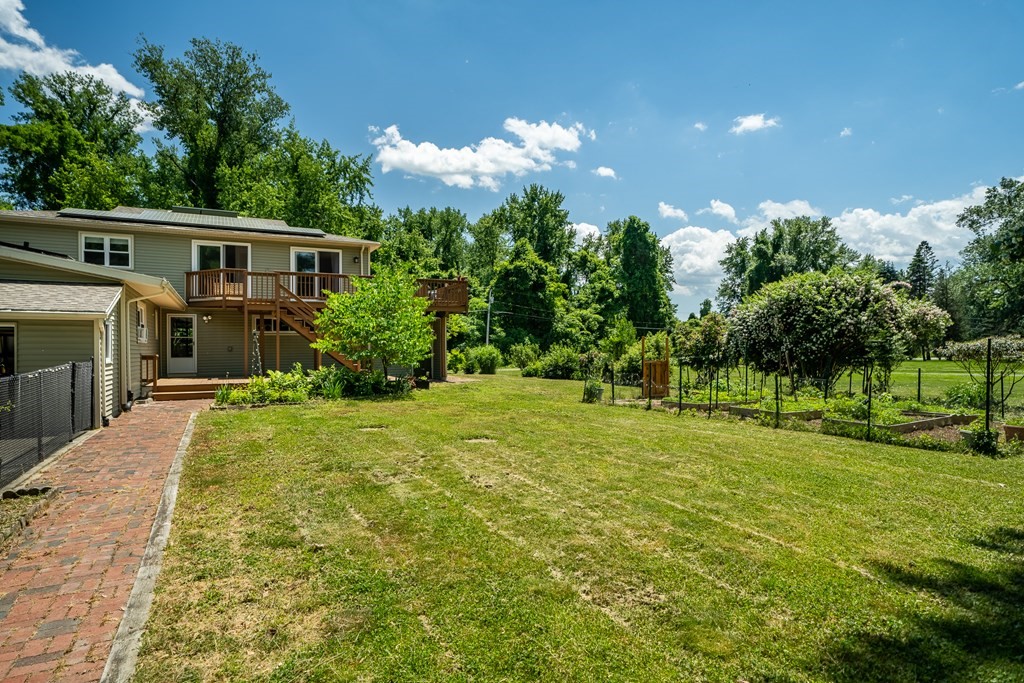 40 W Road Longmeadow, MA 01106 - Photo 6 of 42 Gallery Image 6