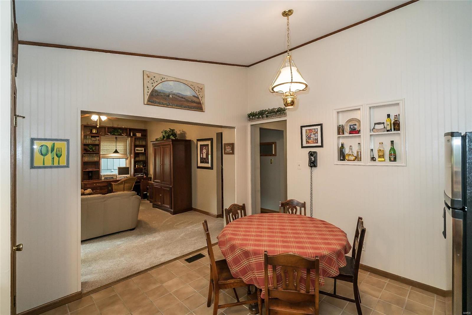 567 Spring Glen Drive Ballwin, MO 63021 - Photo 11 of 41 Gallery Image 11