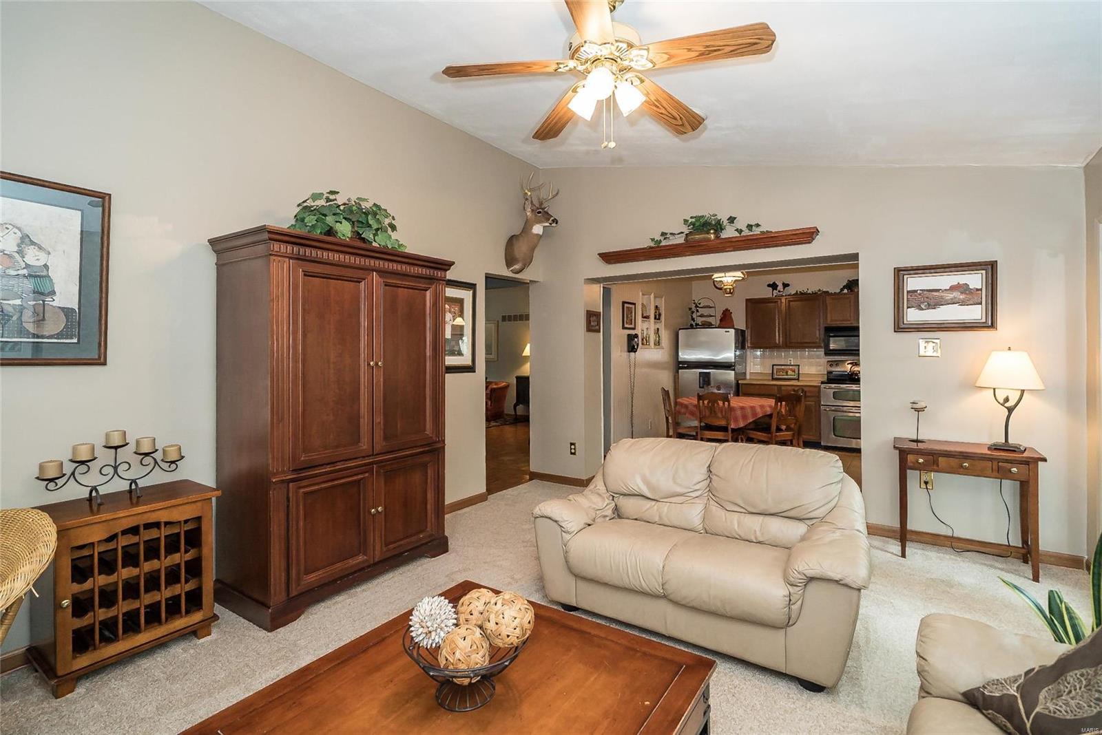 567 Spring Glen Drive Ballwin, MO 63021 - Photo 14 of 41 Gallery Image 14