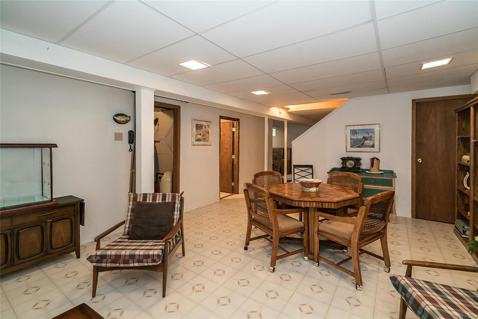 567 Spring Glen Drive Ballwin, MO 63021 - Photo 26 of 41 Gallery Image 26