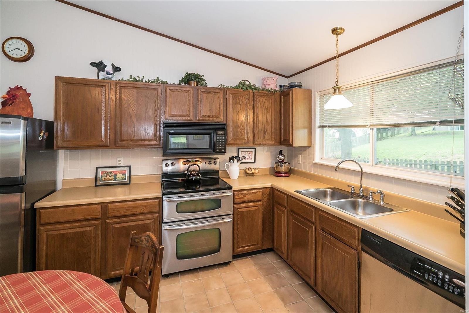 567 Spring Glen Drive Ballwin, MO 63021 - Photo 10 of 41 Gallery Image 10