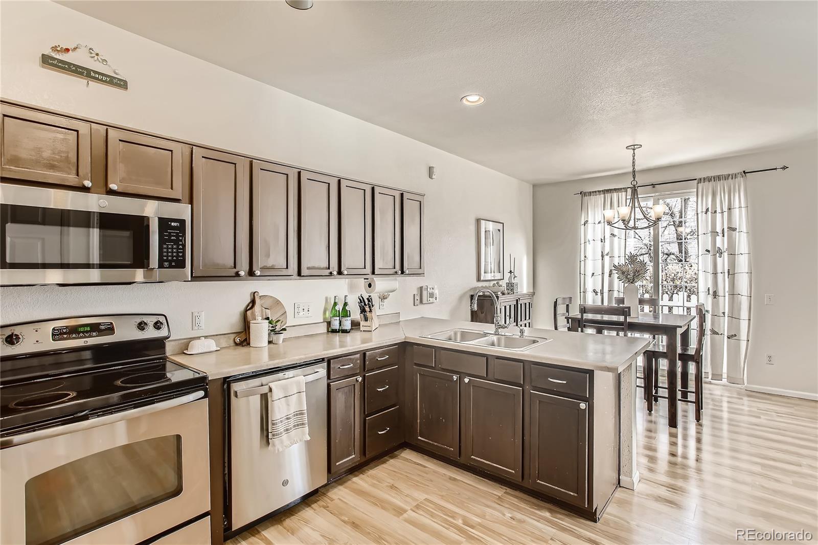 4643 Flower Street Wheat Ridge, CO 80033 - Photo 9 of 26 Gallery Image 9