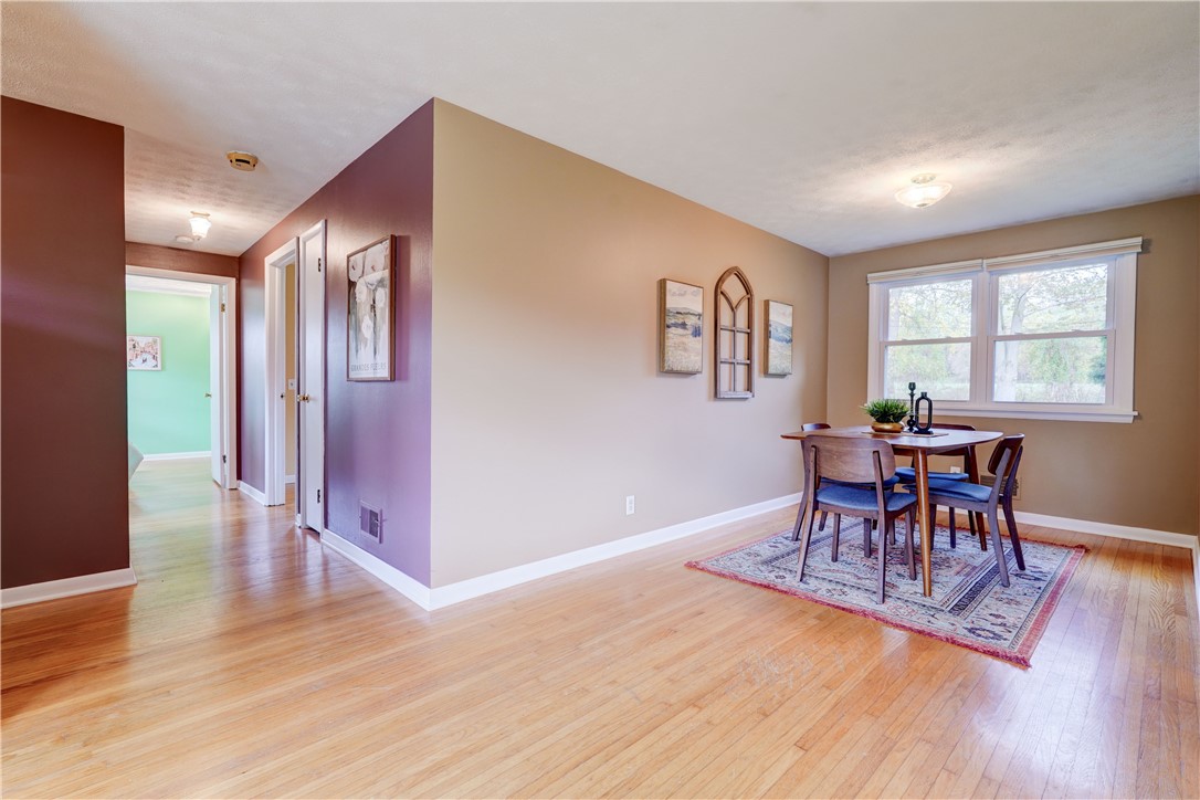 41 Sandle Drive Perinton, NY 14450 - Photo 9 of 45