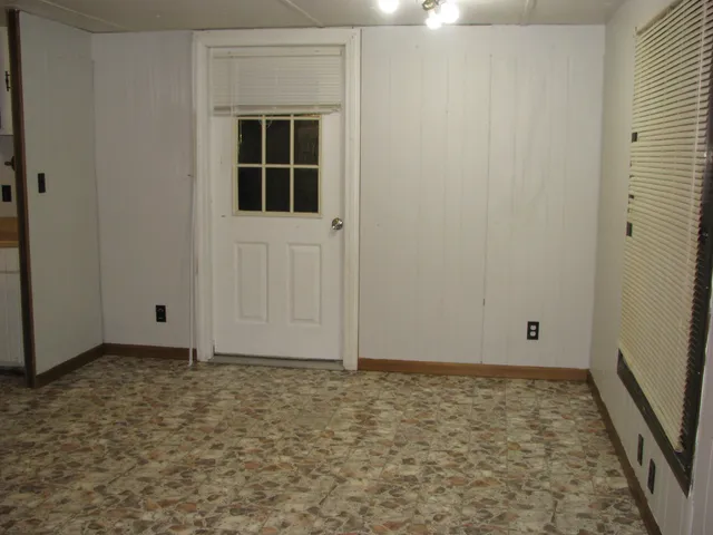 $79,900 | 329 Clover Lane, Waverly, TN 37185