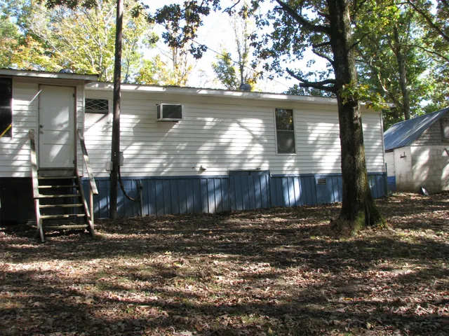 $79,900 | 329 Clover Lane, Waverly, TN 37185