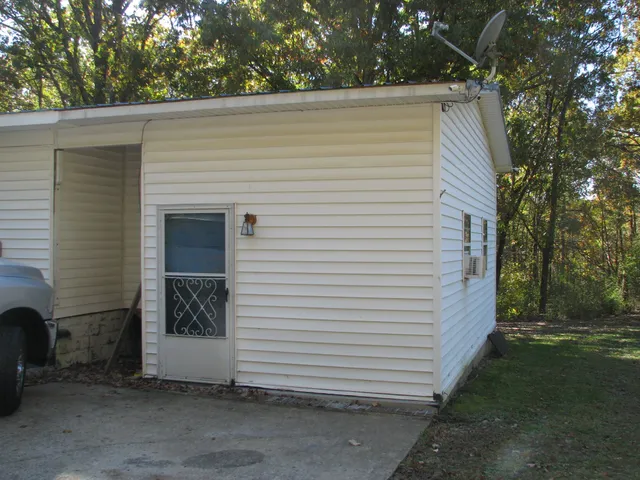 $79,900 | 329 Clover Lane, Waverly, TN 37185