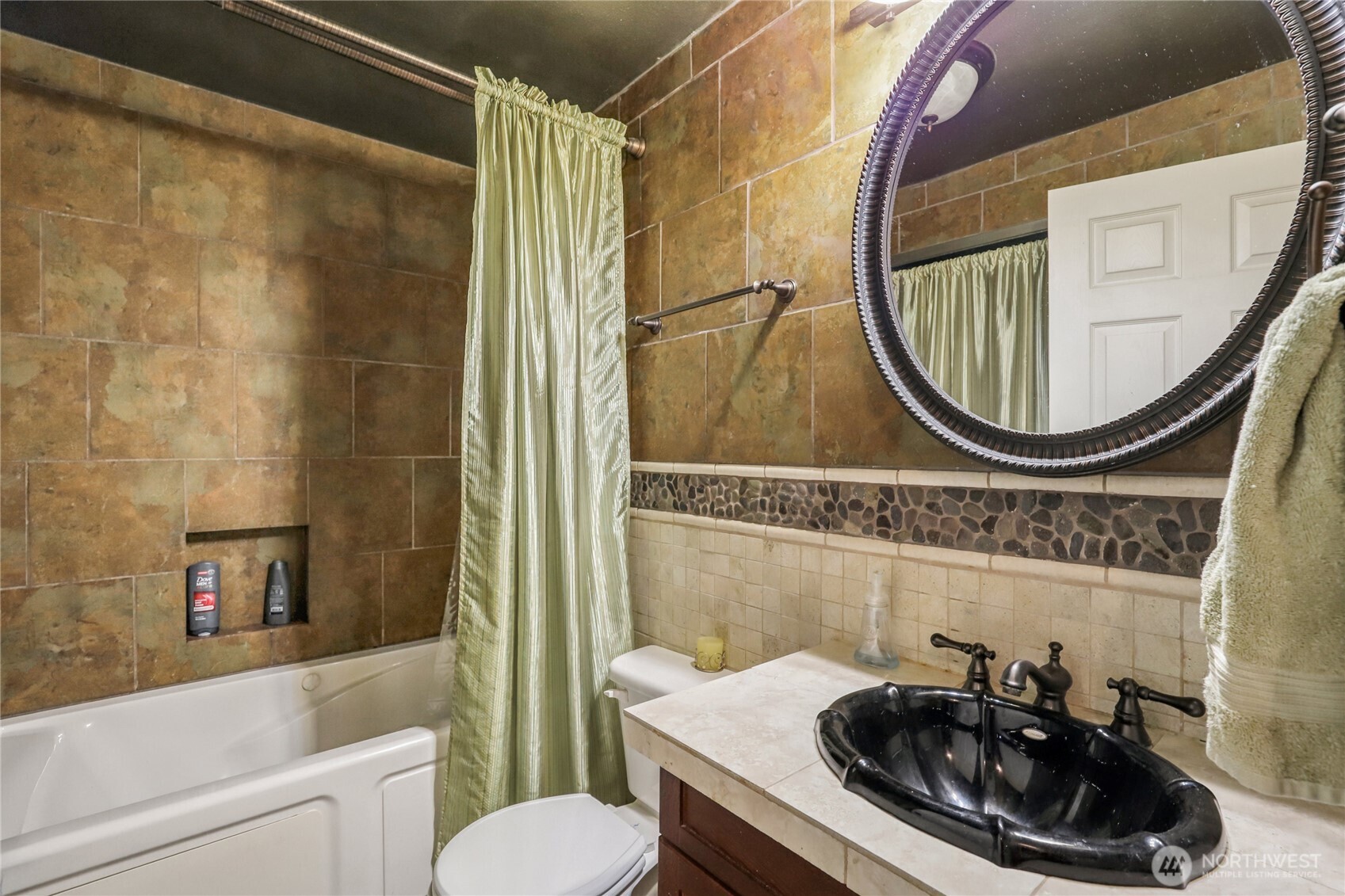 13262 Northwest Holly Road Bremerton, WA 98312 - Photo 18 of 26 Gallery Image 18