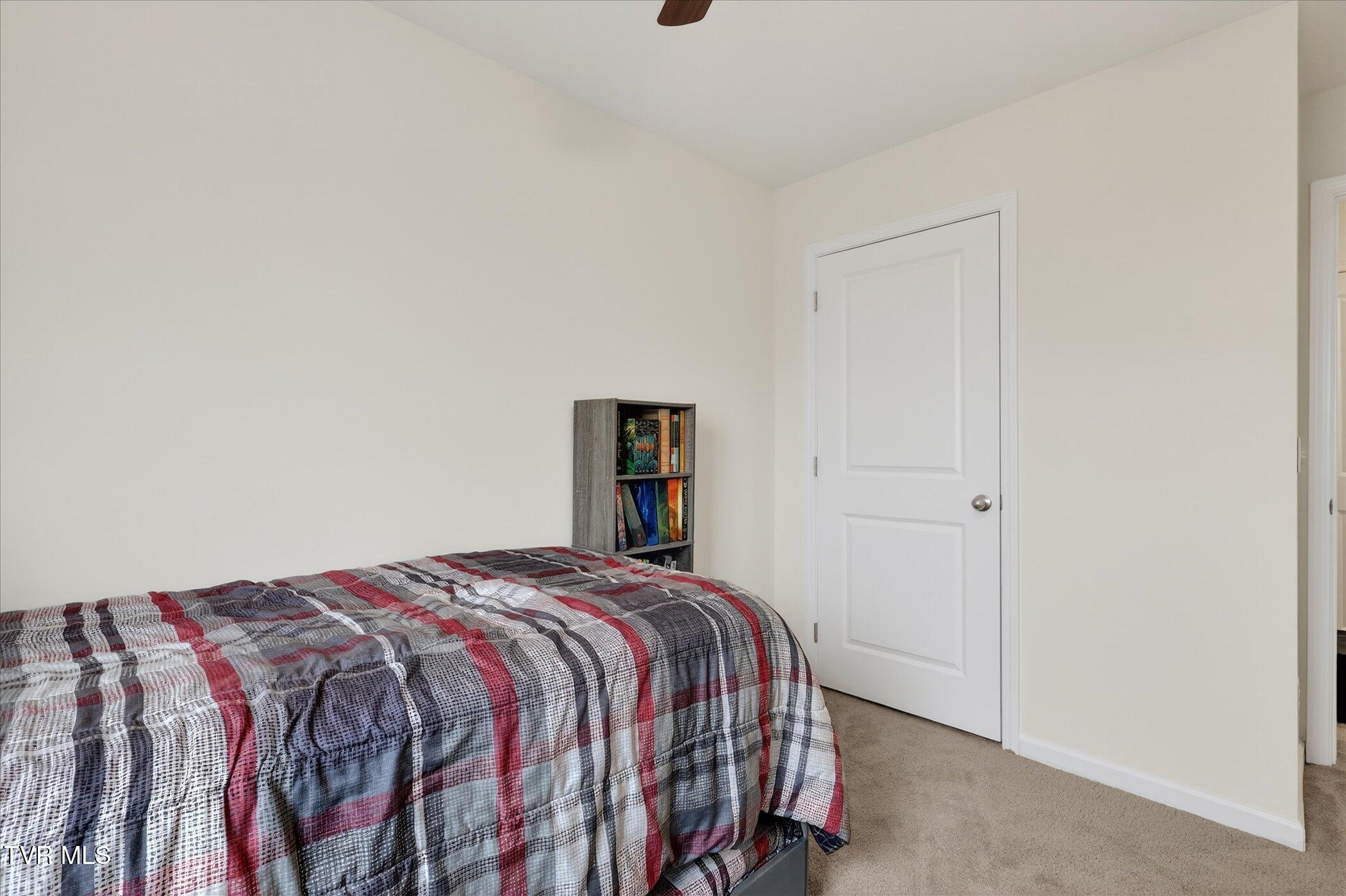 115 Raceday Center Drive, Unit F3 Bristol, TN 37618 - Photo 27 of 32 27-115-Raceday-Center-Drive-F-3-WindowSt