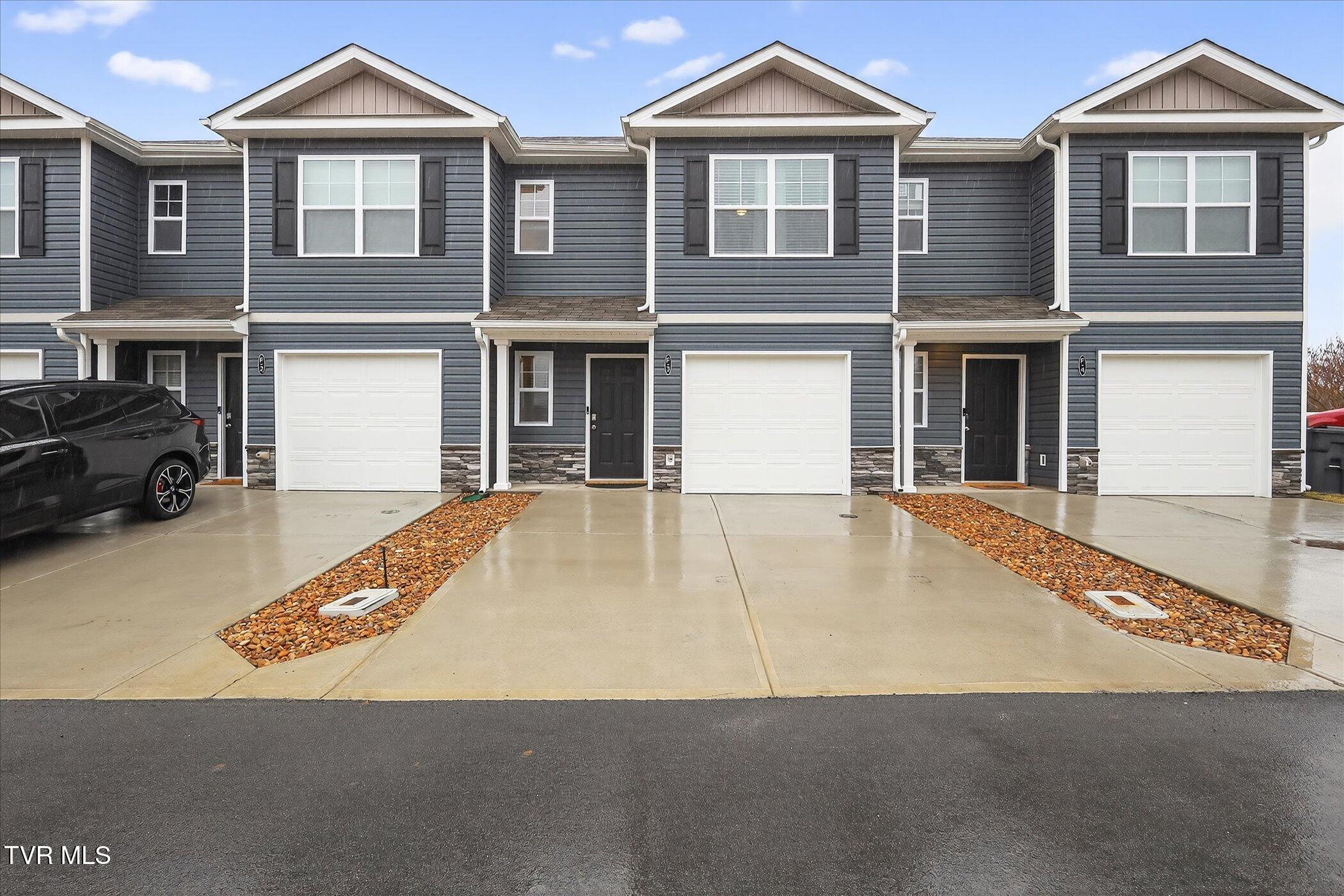 115 Raceday Center Drive, Unit F3 Bristol, TN 37618 - Photo 3 of 32 03-115-Raceday-Center-Drive-F-3-WindowSt
