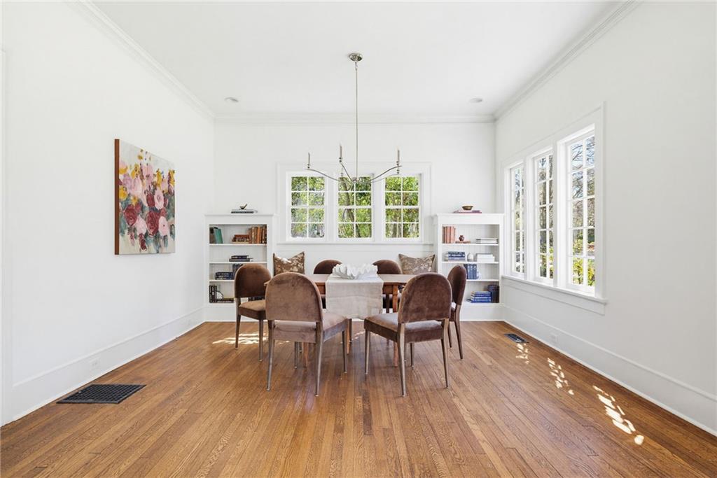 212 Adams Street Decatur, GA 30030 - Photo 4 of 29