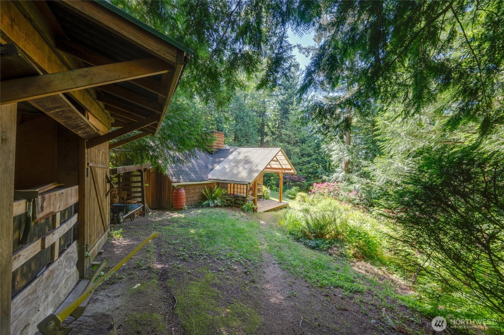 4315 Nordum Road Everson, WA 98247 - Photo 24 of 40 a view of a backyard