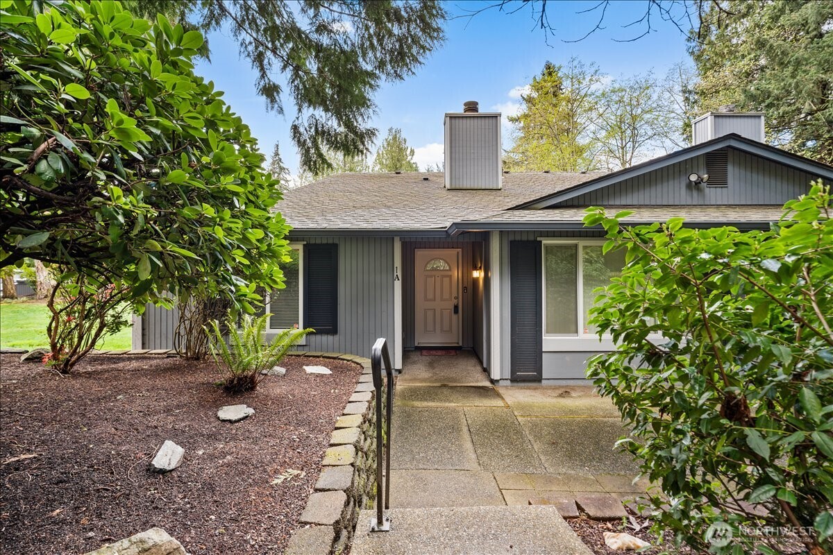 506 South 321st Street, Unit 1A Federal Way, WA 98003 - Photo 1 of 19
