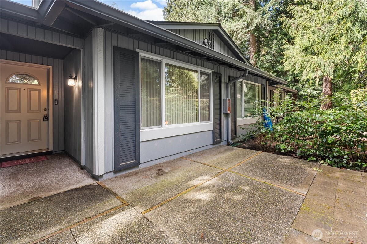 506 South 321st Street, Unit 1A Federal Way, WA 98003 - Photo 3 of 19