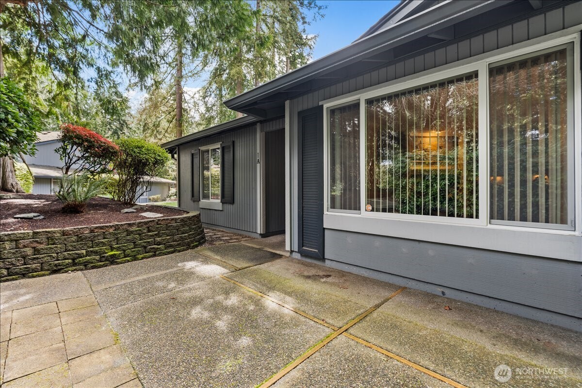 506 South 321st Street, Unit 1A Federal Way, WA 98003 - Photo 4 of 19
