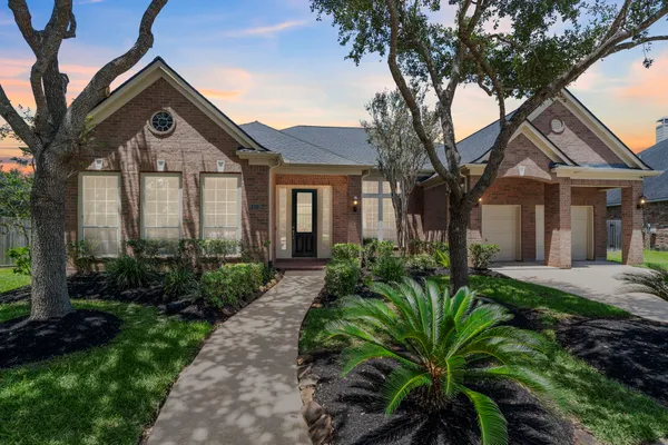 $597,000 | 8403 Cape Henry, Missouri City, TX 77459