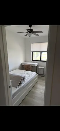 $1,200 | 1816 Northeast 49th Street, Pompano Beach, FL 33064