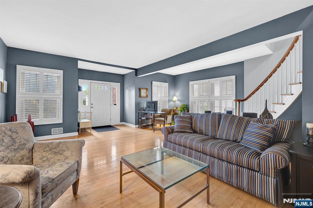 98 Maple Street Rutherford, NJ 07070 - Photo 9 of 50