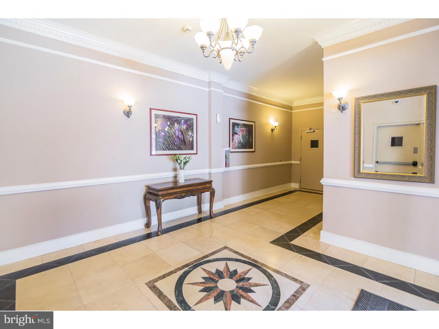 415 South 19th Street, Unit 3F Philadelphia, PA 19146 - Photo 2 of 15 Lobby