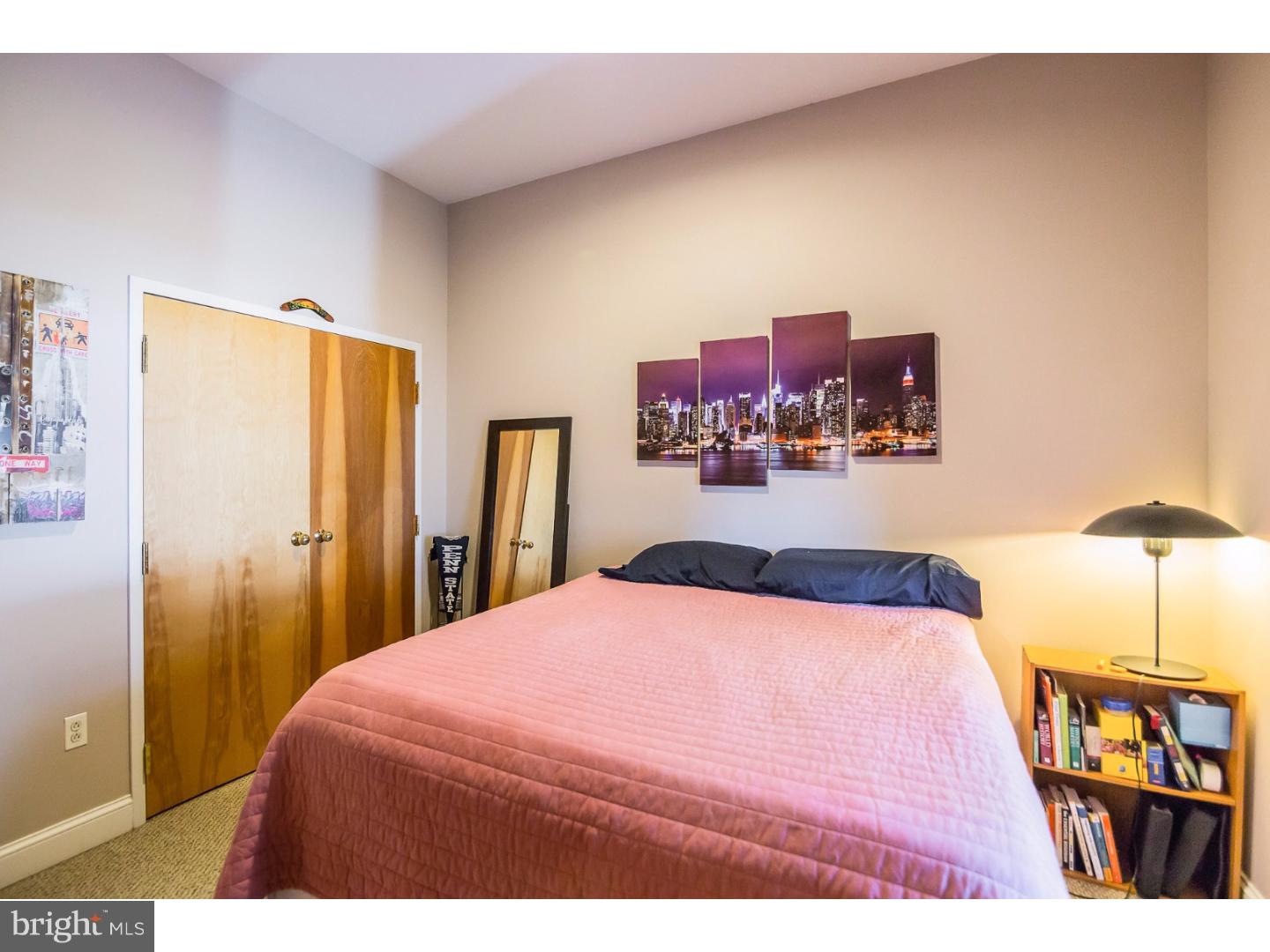 415 South 19th Street, Unit 3F Philadelphia, PA 19146 - Photo 11 of 15 Bedroom - Main