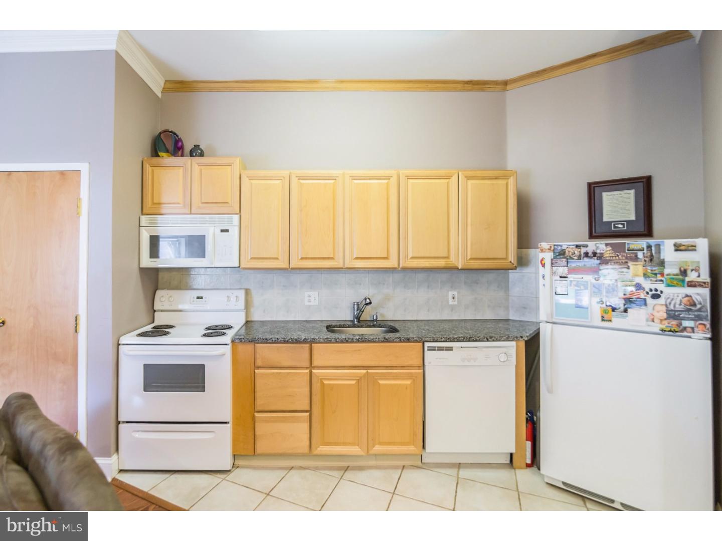 415 South 19th Street, Unit 3F Philadelphia, PA 19146 - Photo 8 of 15 Kitchen