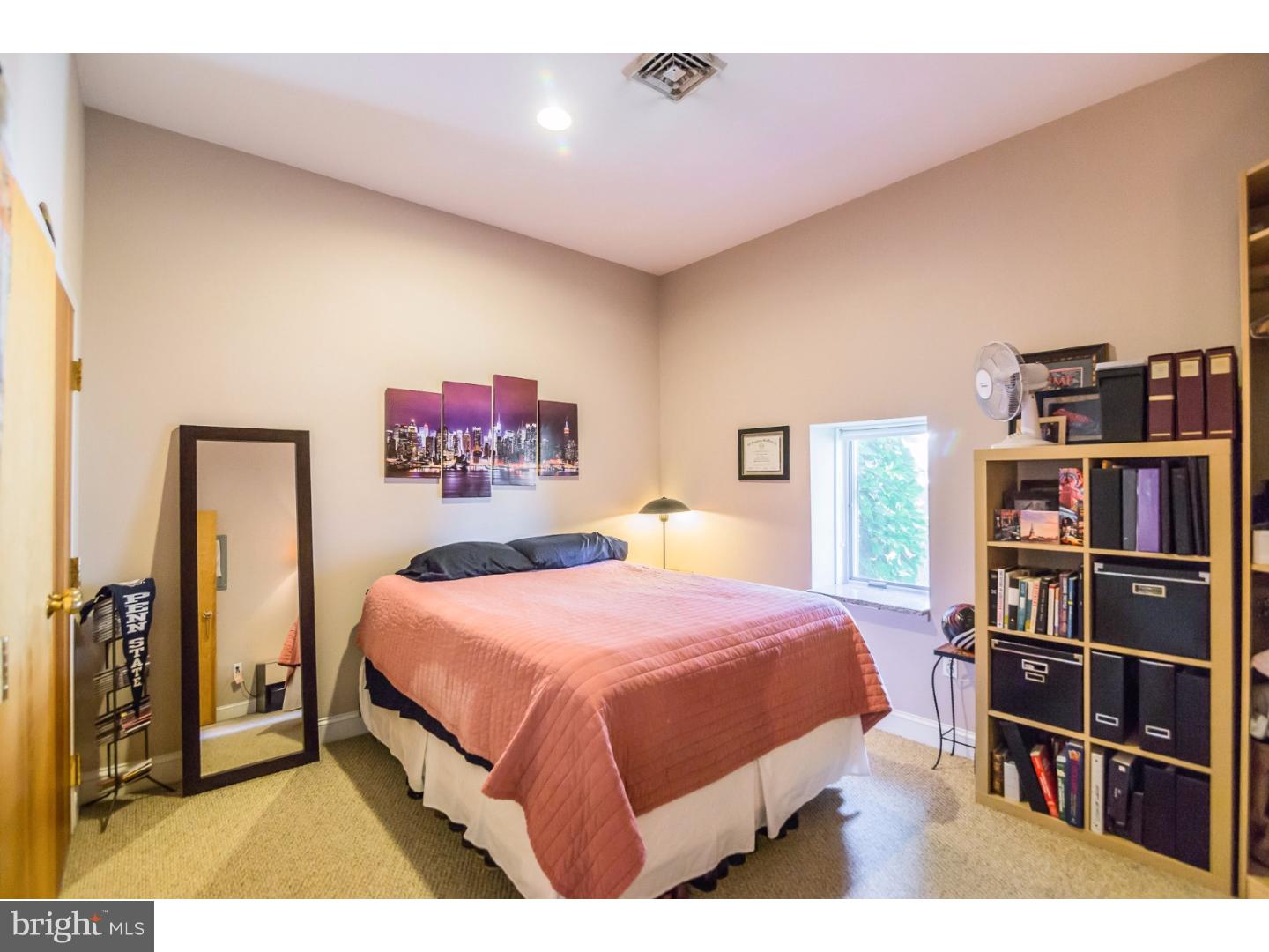415 South 19th Street, Unit 3F Philadelphia, PA 19146 - Photo 10 of 15 Bedroom - Main