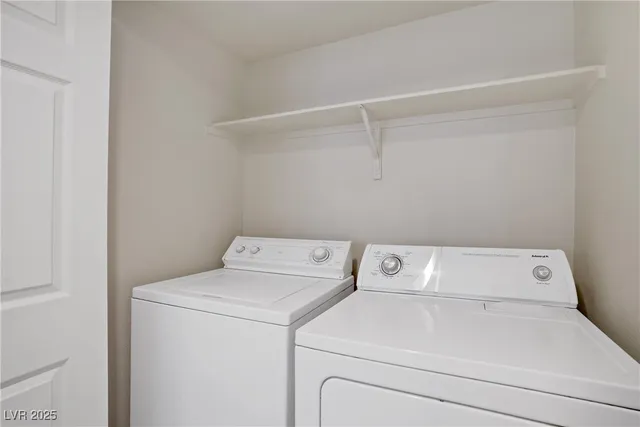 $194,000 | 2801 North Rainbow Boulevard, Unit 273, Las Vegas, NV 89108