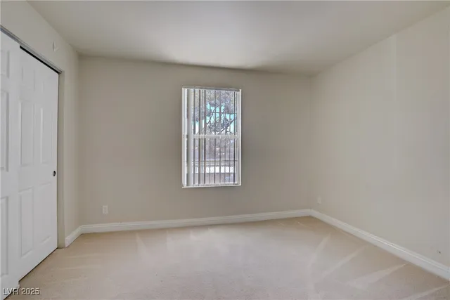 $194,000 | 2801 North Rainbow Boulevard, Unit 273, Las Vegas, NV 89108
