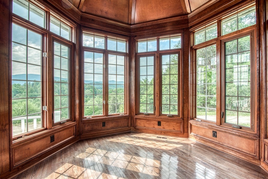 1393 Riverside Road Bluff City, TN 37618 - Photo 18 of 39 Gallery Image 18