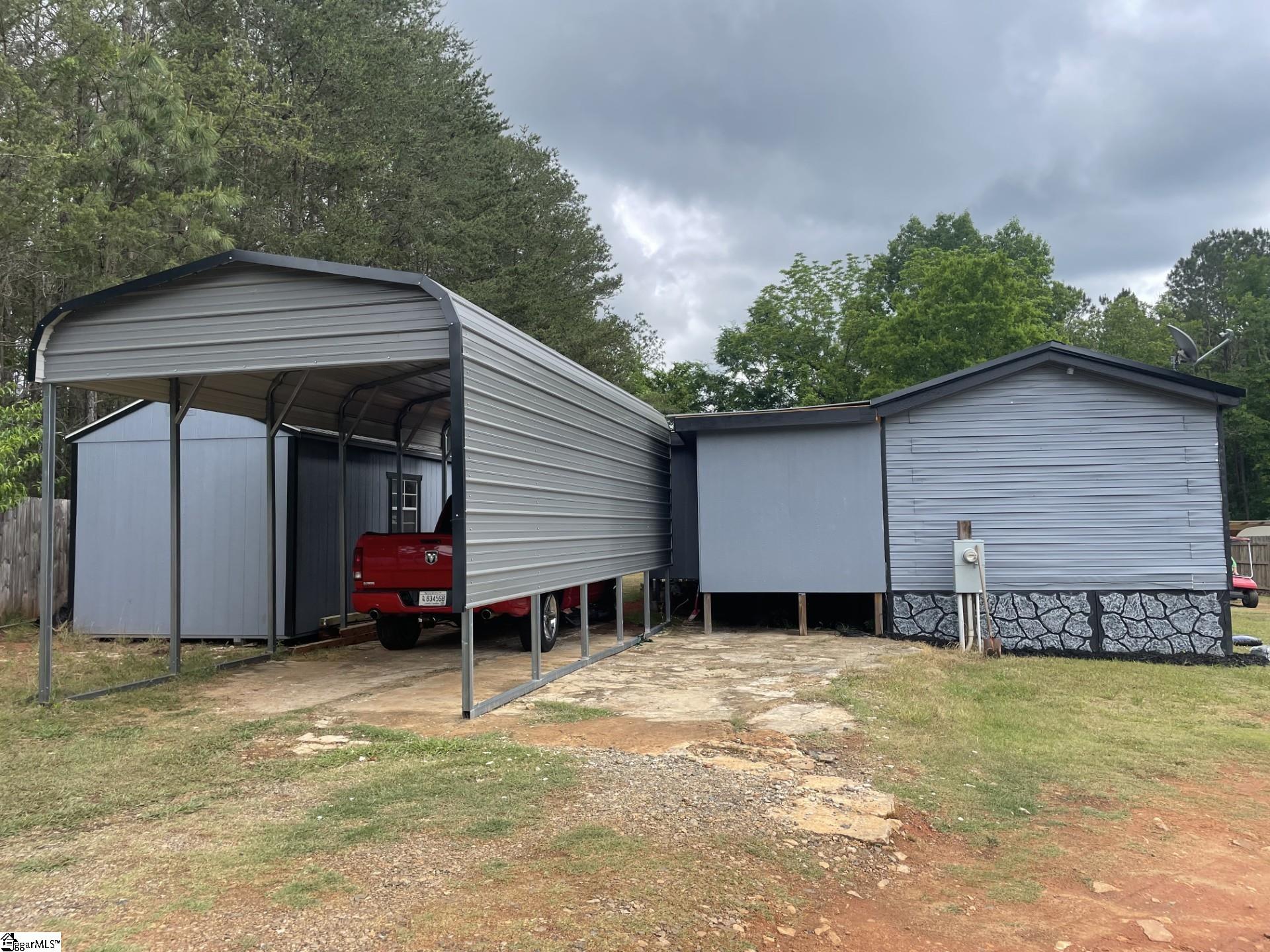 3825 Skippers Lodge Road Cross Hill, SC 29332 - Photo 2 of 35