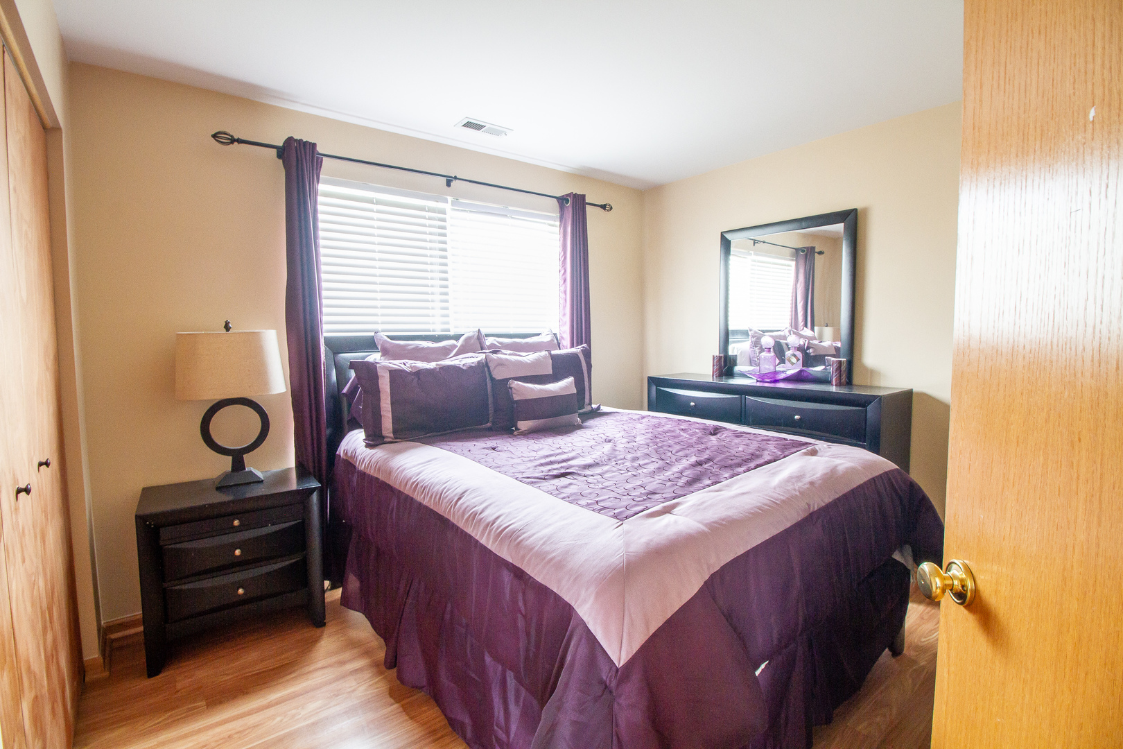 424 Butterfly Road Bolingbrook, IL 60490 - Photo 16 of 32 Gallery Image 16