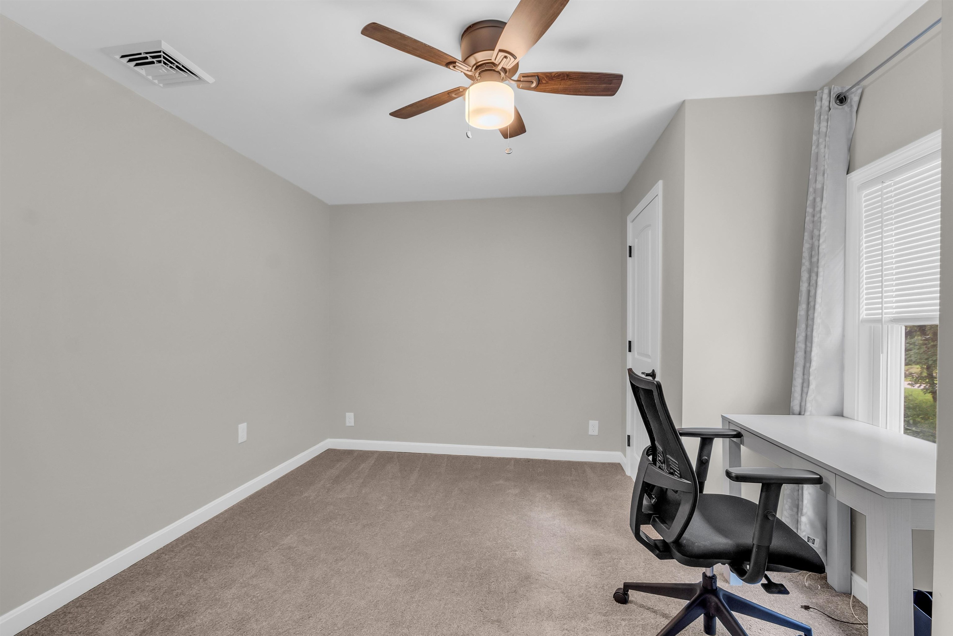 401 Borough Road Pembroke, NH 03275 - Photo 19 of 40 Gallery Image 19