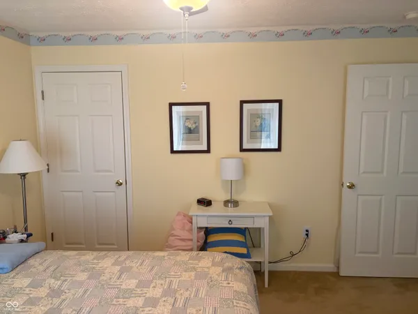 $234,900 | 166 Lake View Court, Avon, IN 46123