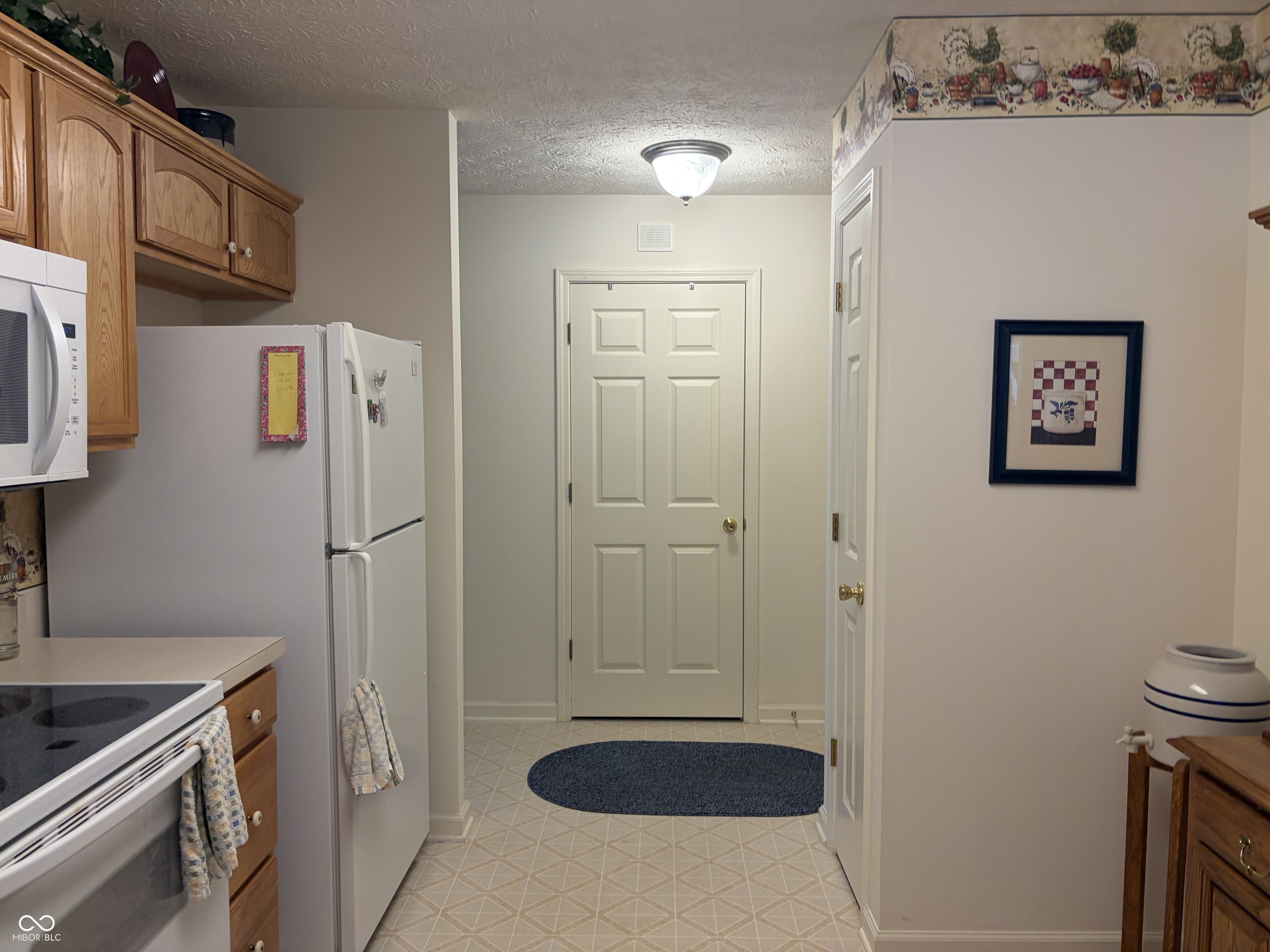 166 Lake View Court Avon, IN 46123 - Photo 8 of 22