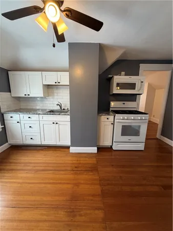 $1,450 | 87 Bentley Street, Unit 2, East Providence, RI 02914