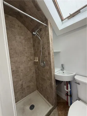 $1,450 | 87 Bentley Street, Unit 2, East Providence, RI 02914