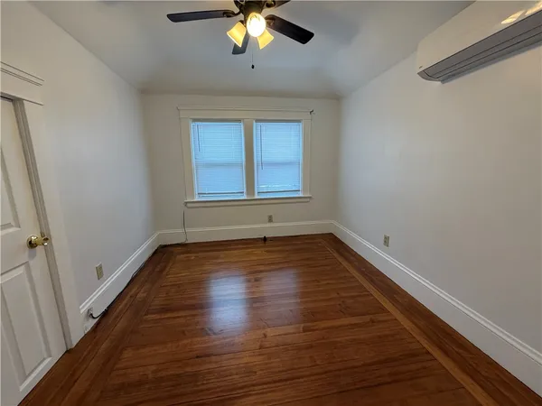 $1,450 | 87 Bentley Street, Unit 2, East Providence, RI 02914