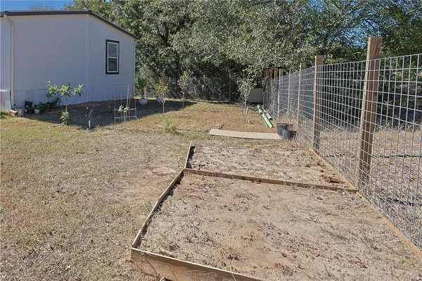 $215,000 | 100 Tanglewood Lane, Somerville, TX 77879