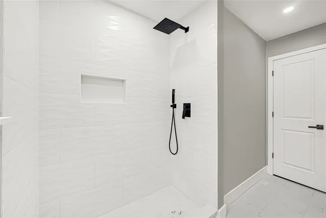 $269,000 | 17519 Jolly Boat Drive, Crosby, TX 77532