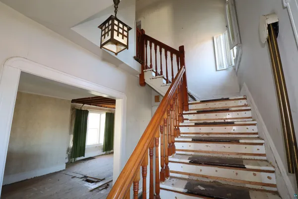 $44,400 | 1201 9th Avenue West, Ashland, WI 54806