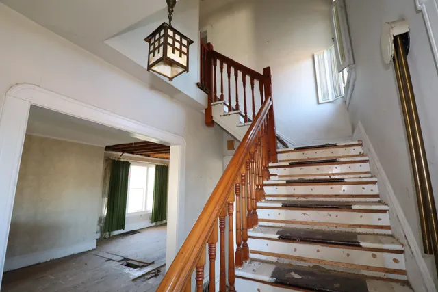 $44,400 | 1201 9th Avenue West, Ashland, WI 54806