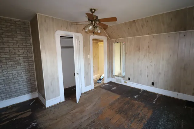 $44,400 | 1201 9th Avenue West, Ashland, WI 54806