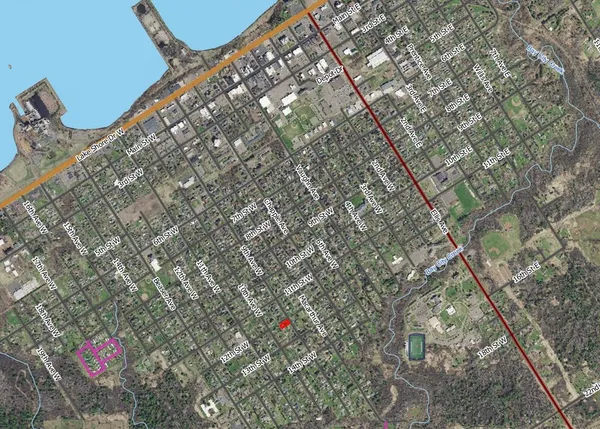 $44,400 | 1201 9th Avenue West, Ashland, WI 54806