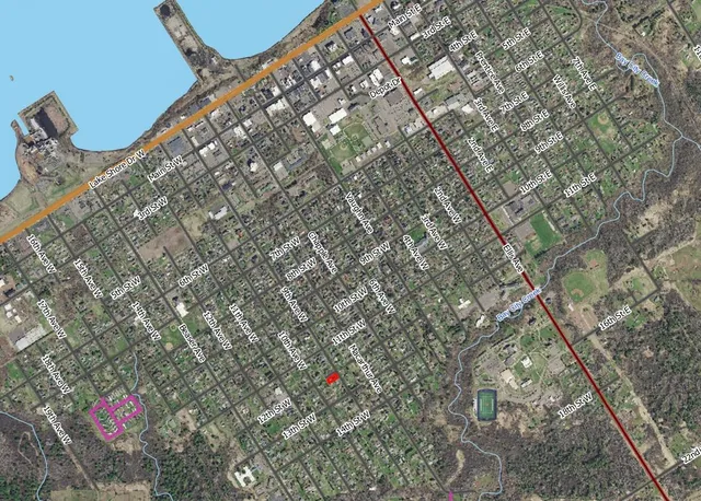 $44,400 | 1201 9th Avenue West, Ashland, WI 54806