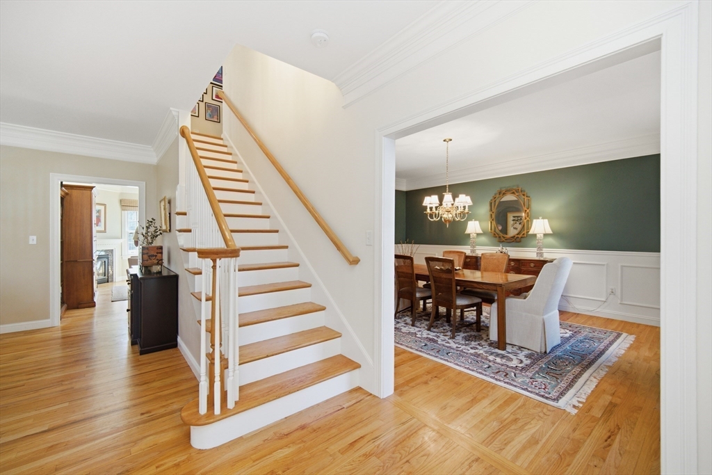 125 Hudson Road Sudbury, MA 01776 - Photo 5 of 41