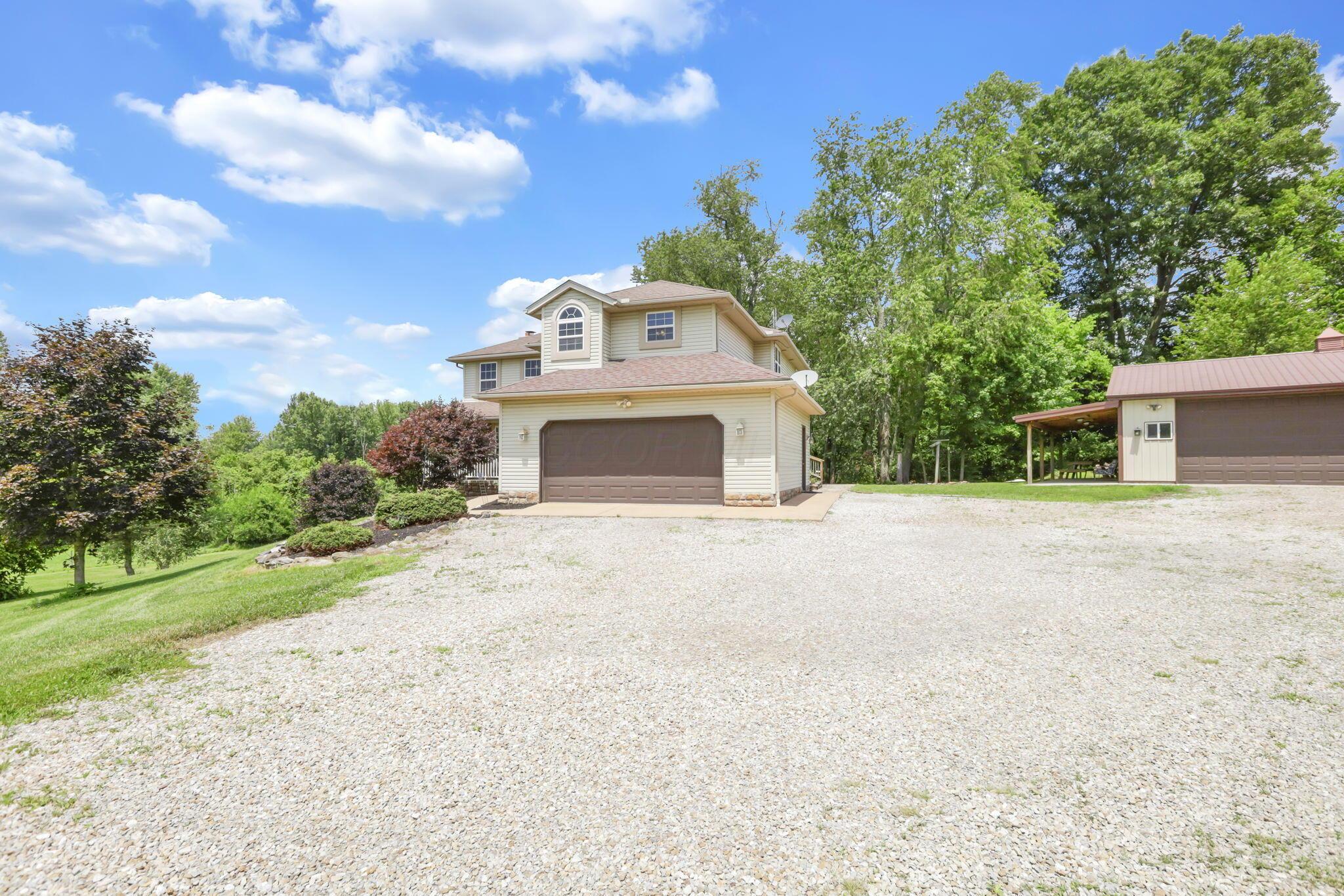 8258 Lancaster Road Hebron, OH 43025 - Photo 4 of 106 4-web-or-mls-IMG_6450