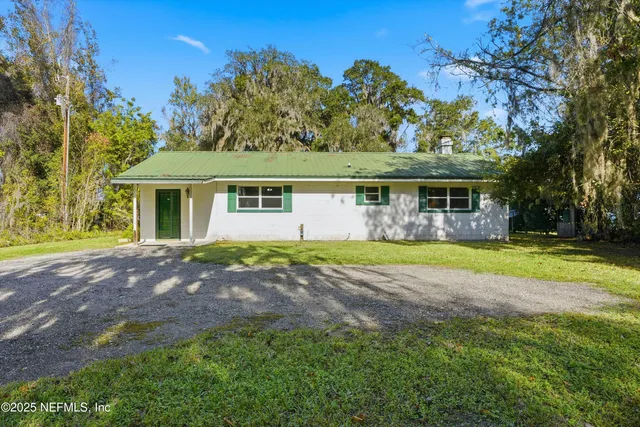 $425,000 | 472 Cedar Creek Road, Palatka, FL 32177