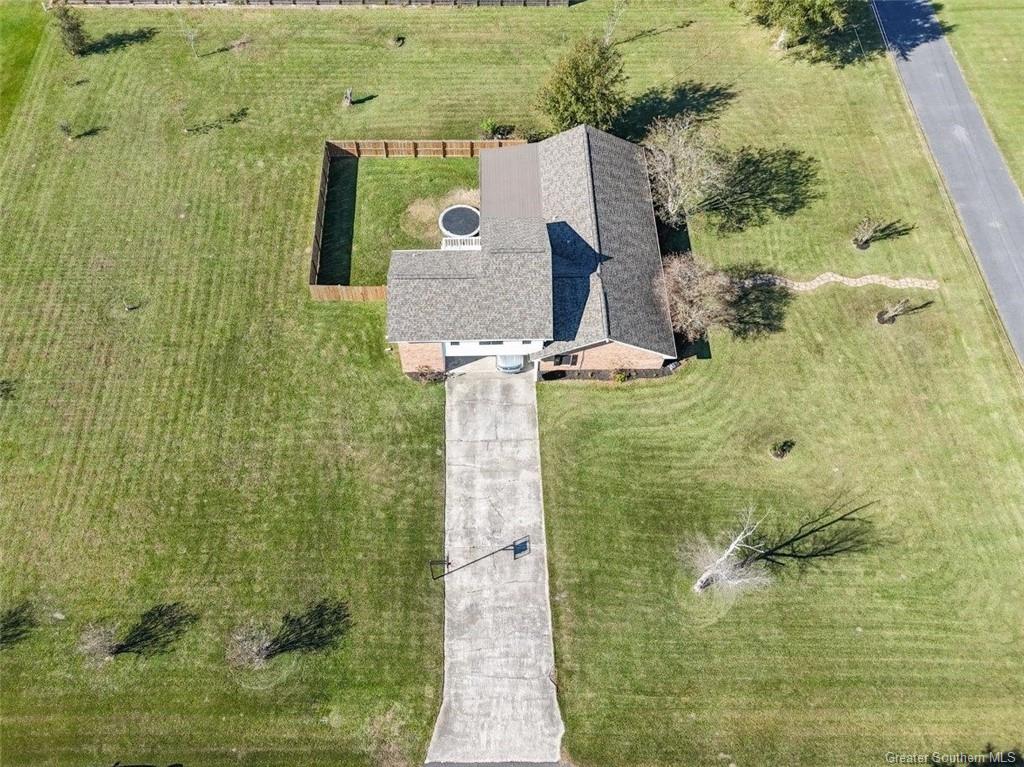 2719 Mickey Lane Lake Charles, LA 70607 - Photo 2 of 36