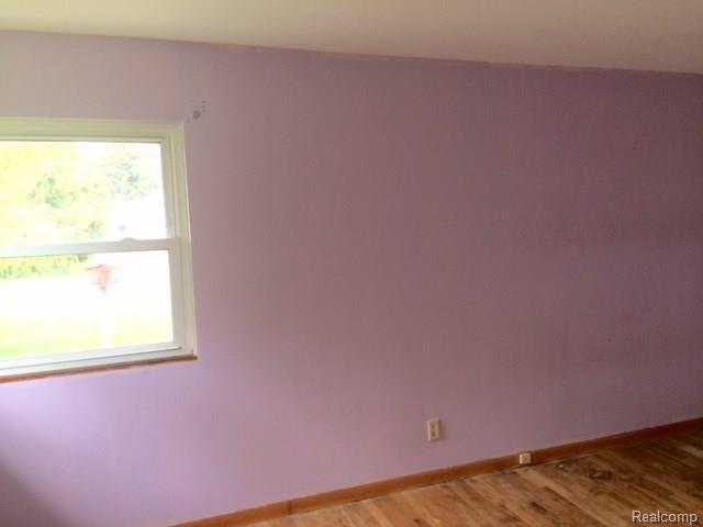 4878 Cottrell Road Vassar, MI 48768 - Photo 11 of 27 bed 1,3.jpg