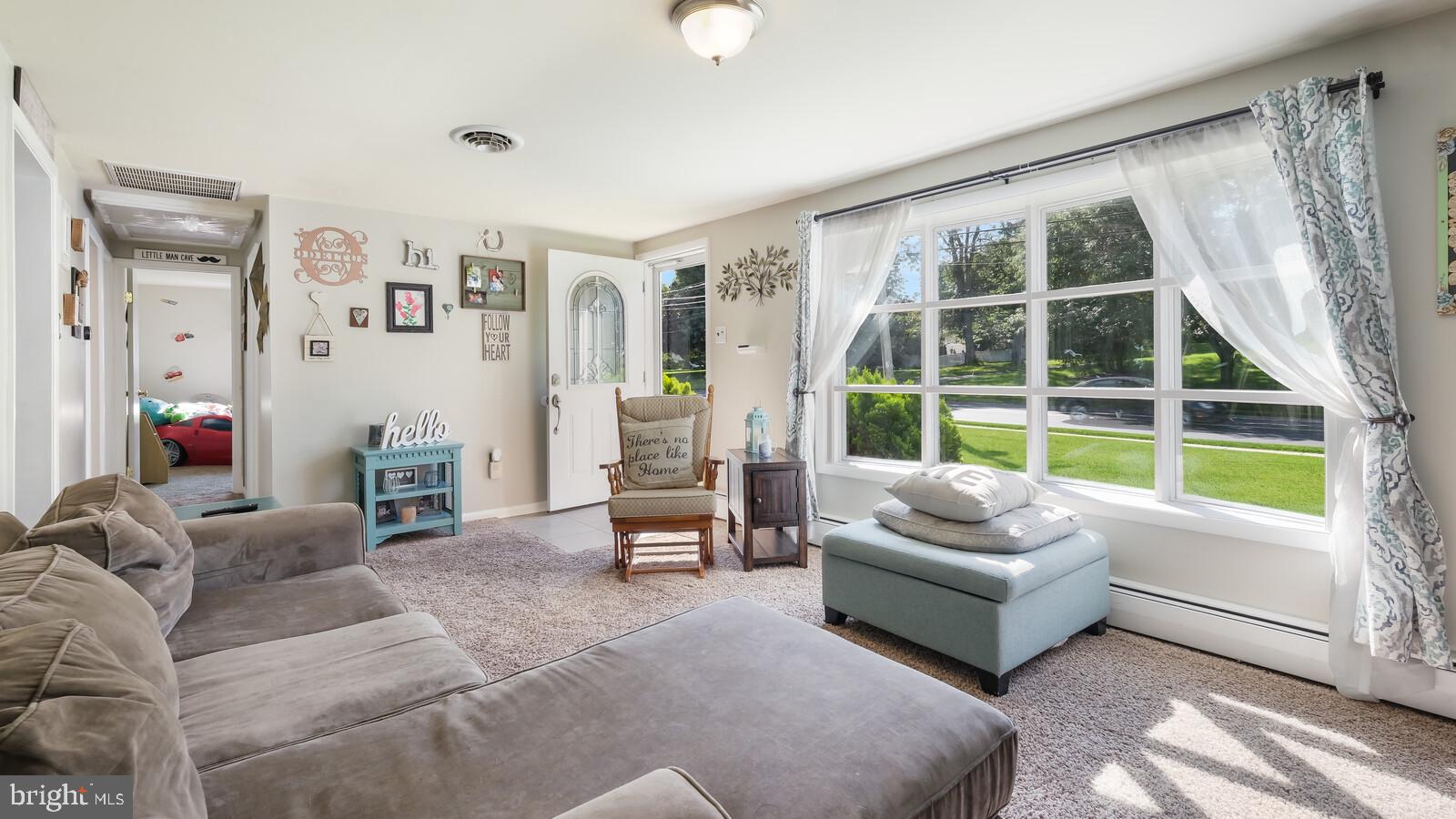 841 Valley Road Warrington, PA 18976 - Photo 13 of 29 Gallery Image 13