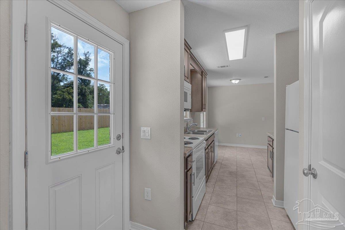 255 Kenmore Road Pensacola, FL 32503 - Photo 23 of 43